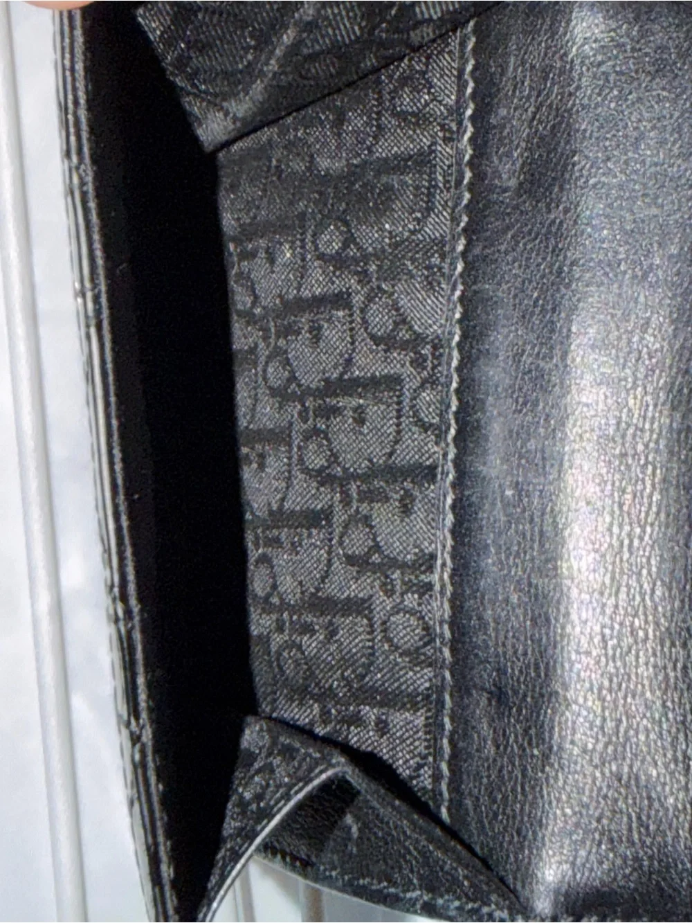 ✨ AUTHENTIC Christian Dior Black Patent Leather Cannage Wallet 🔥Excellent Pre-Ow